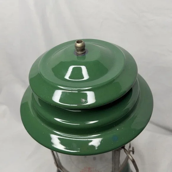 Vintage Coleman 220F Green Camping Outdoors Lantern Pyrex Globe USA Made 1967 - Picture 6 of 16